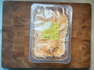 Фисташки: Сыр Чечил паутинка (краб)  500 гр.