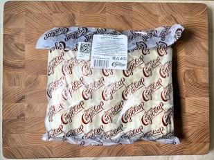 Сыр 1 кг ГОРНЫЙ СЫРОВАР (Бочонок с укропом и чесноком): Сыр 1 кг ГОРНЫЙ СЫРОВАР (Метёлка с укропом и чесноком)